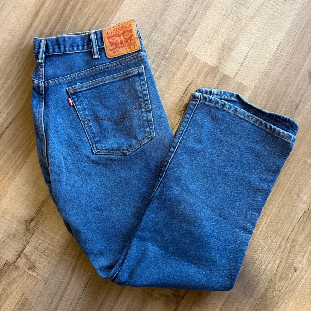 Levis 517 Bootcut Jeans Mens 40x32 Medium Wash Blue Denim 517-0015